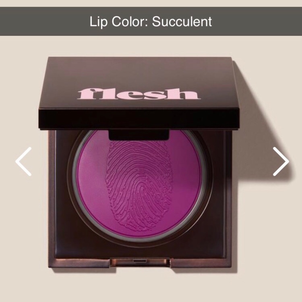 Flash Sale ⭐️⭐️⭐️ Flesh Lip Compact in Succulent